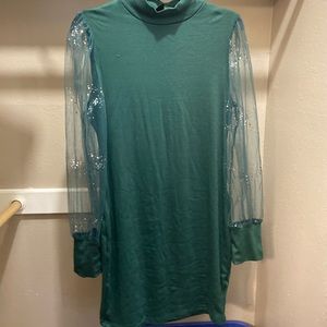 XL green long sleeve dress